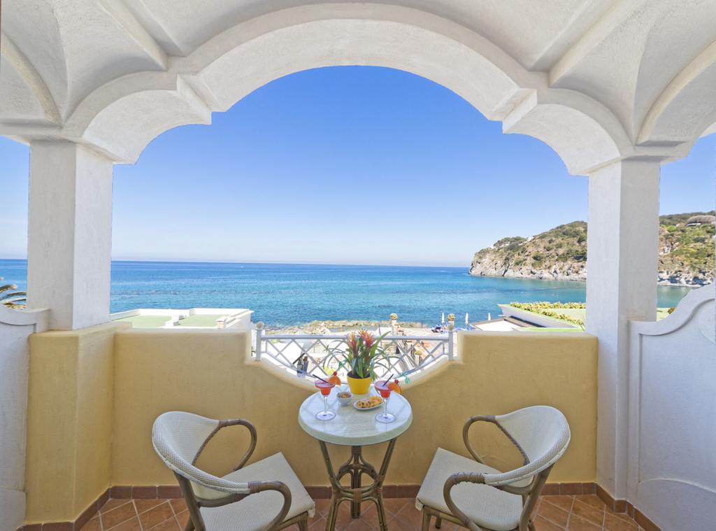 8 Tage Sonneninsel Ischia im Hotel Tritone Resort & Spa - Vitaliamo               